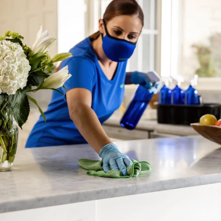 Common Cleaning Chemical Linked to 500% Increased Risk of Parkinson’s Disease