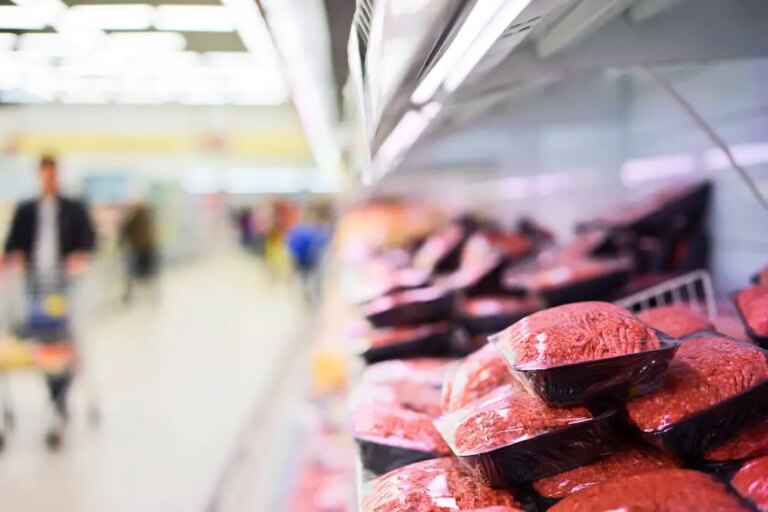 New Study Shows Stronger Link Between Processed Red Meat and Heart Disease