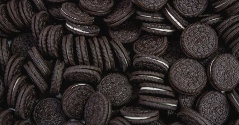 Hydrox: The Non-GMO Alternative to Oreo Shakes Up the Cookie Industry