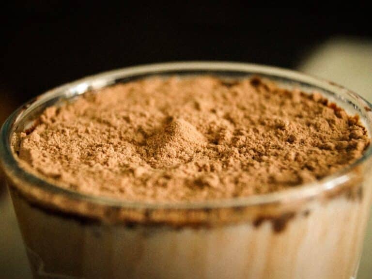 Chocolate Milk Beats Energy Drinks for Post-Workout Recovery