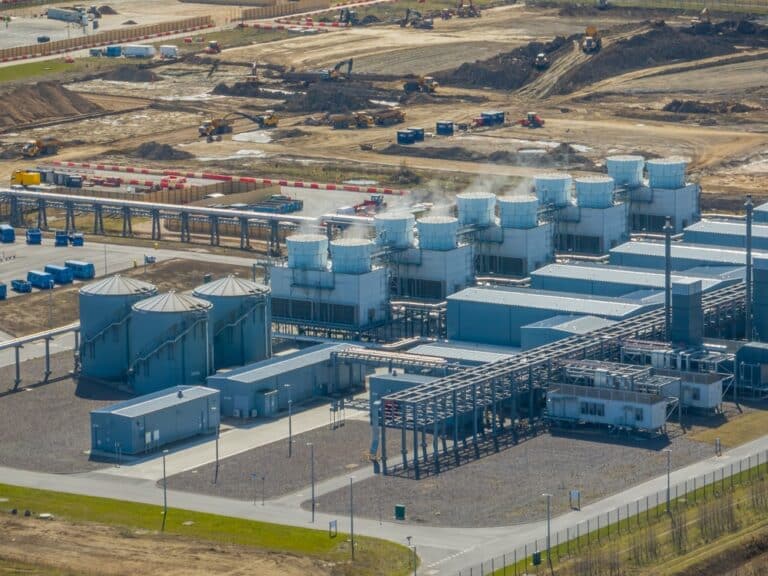 Residents Near Data Centers Are Reporting Health Issues — Scientists Are Raising Serious Concerns
