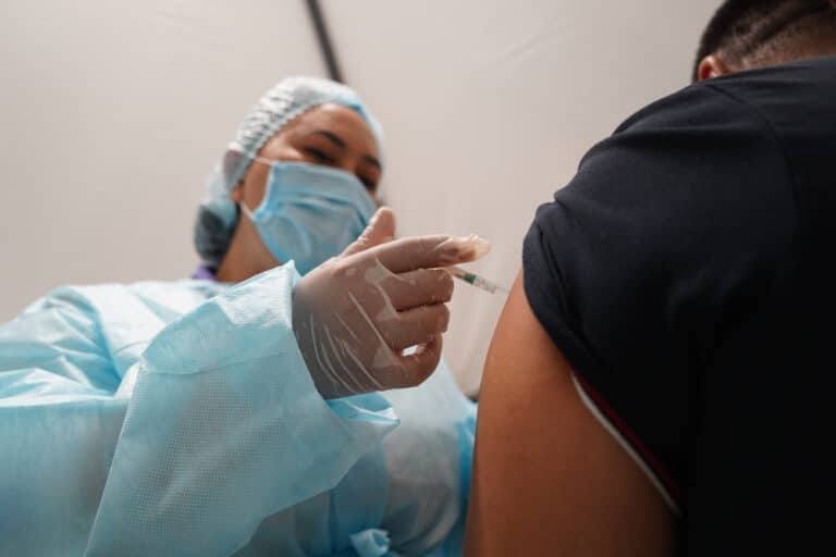 New Review Confirms mRNA COVID Vaccines Remain Safe, Highly Effective, and Full of Promise